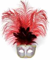 Carnavals oog masker rode veren